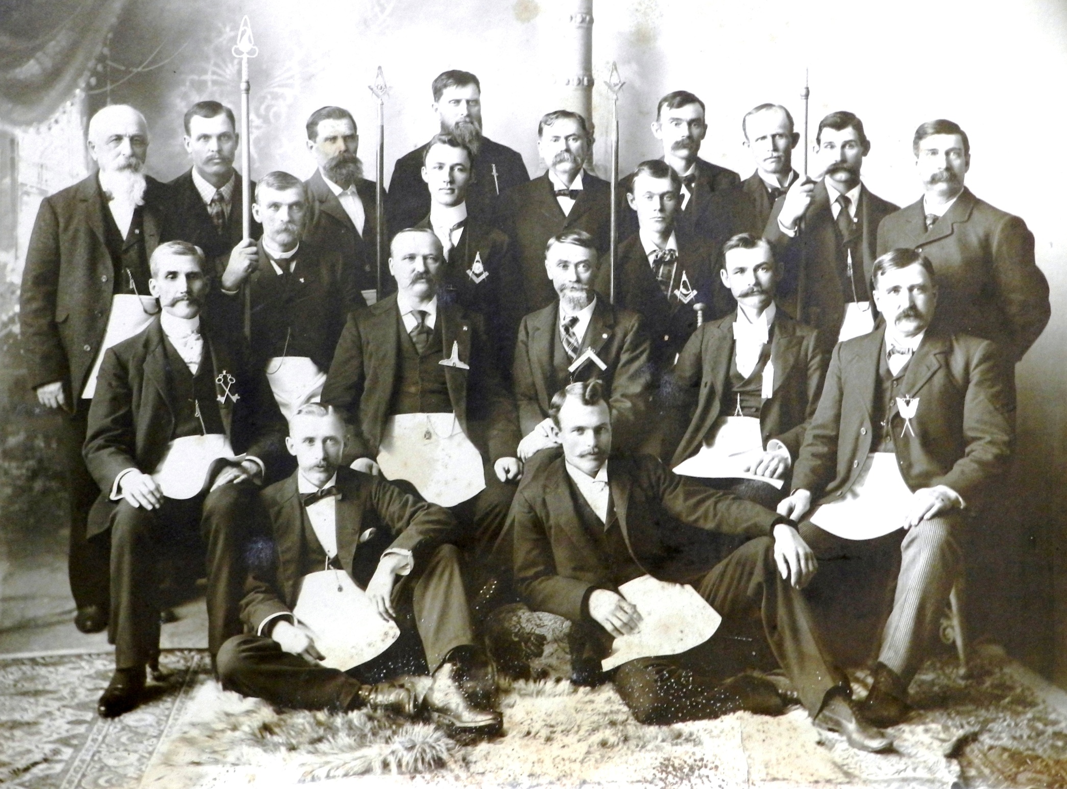 C:\Users\Hansen\Pictures\1\Morro Lodge No.559, 1899.JPG